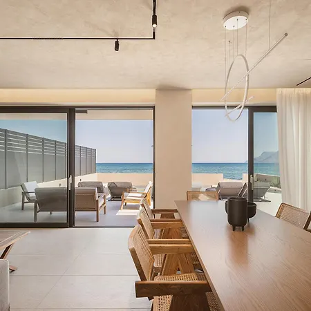 Villa Onora - Steps From The Sea By Etouri *
